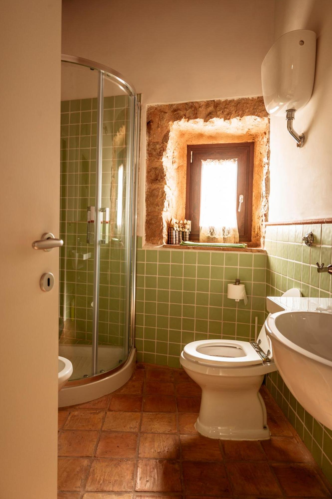 Locanda Persei Prossedi Exterior foto